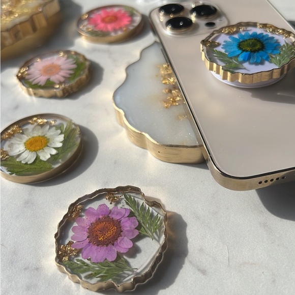 🌷Flower Phone Grips - Picture 3 of 4